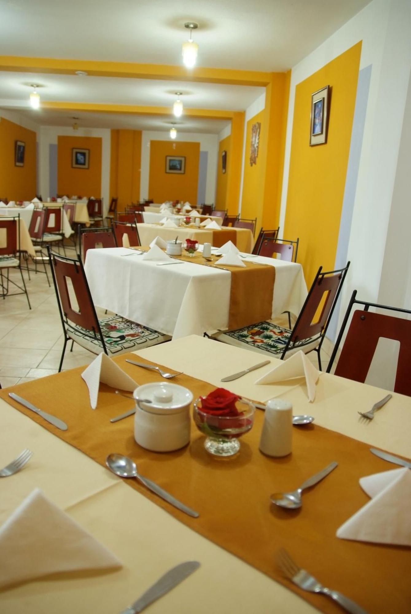 Intiqa Hotel Πούνο Εξωτερικό φωτογραφία